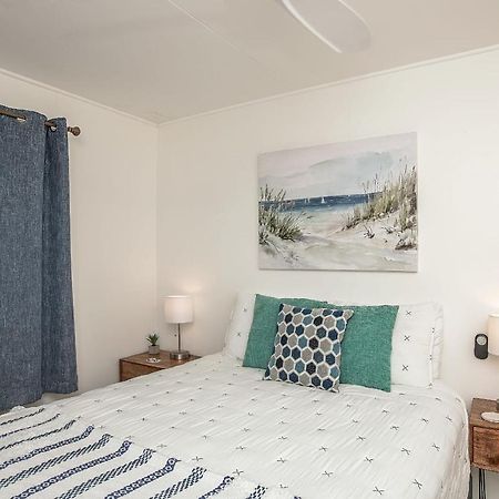 Hawaii Oceanfront Beach House Paradise On The Beach Family Activities Haleiwa Exterior photo